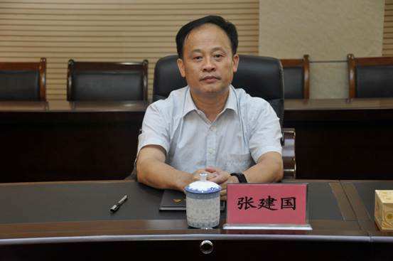 張建國簡歷：柳州市人大副主任張建國，曾任柳州市委常委、政法委書記、副市長