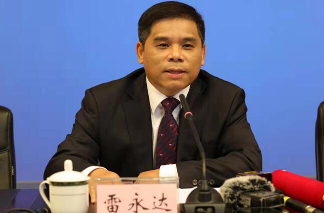 雷永達(dá)簡歷：廣西統(tǒng)戰(zhàn)部副部長、工商聯(lián)黨組書記雷永達(dá)，曾任廣西紀(jì)委副書記、南寧紀(jì)委書記