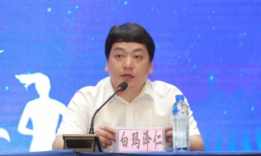 白瑪澤仁簡歷：河池市東蘭縣委副書記、縣長白瑪澤仁，曾任百色市團委書記、田東縣委副書記