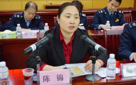 陳錦被查被抓，陳錦簡(jiǎn)歷：玉林供銷社副主任陳錦，曾任陸川縣委常委、常務(wù)副縣長(zhǎng)