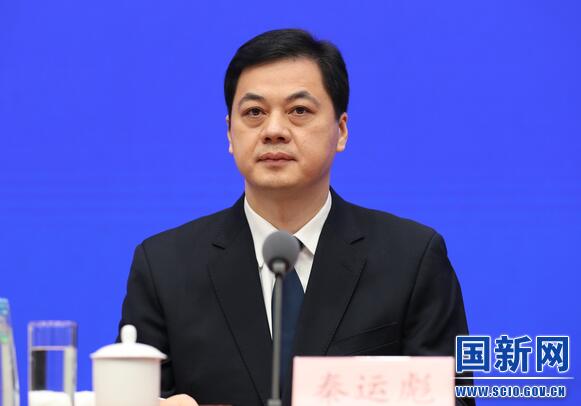 秦運(yùn)彪簡歷：北京市副市長、公安局局長秦運(yùn)彪，曾任公安部刑事偵查局政委，南寧副市長、公安局局長