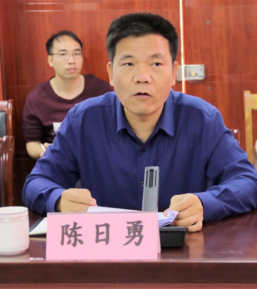 陳日勇簡歷：貴港市政府副秘書長陳日勇被查，曾任貴港市廣播電視局副局長