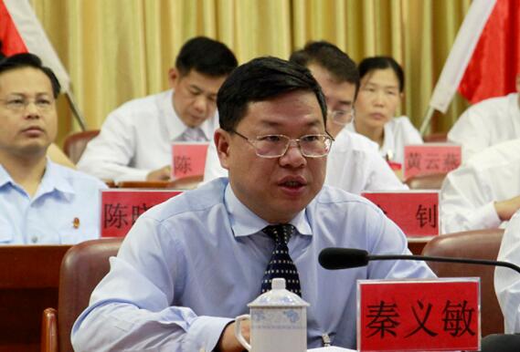 秦義敏簡歷：崇左市龍州縣委副書記、縣長秦義敏，曾任大新縣委副書記、政法委書記、副縣長