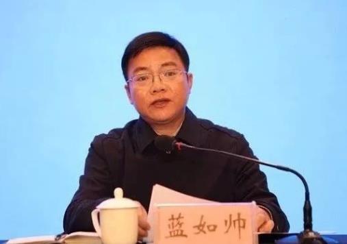 藍如帥簡歷：河池市天峨縣委書記藍如帥，曾任都安縣委副書記、縣長，東蘭副縣長、大化政法委書記