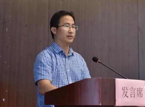 吳國軍簡歷：河池羅城縣委副書記、縣長吳國軍，曾任河池羅城縣副縣長、政協(xié)副主席