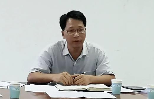 陳文初簡歷：北海市海城區(qū)委副書記、區(qū)長陳文初，曾任北海市交通局局長，鐵山港區(qū)委副書記、政法委書記